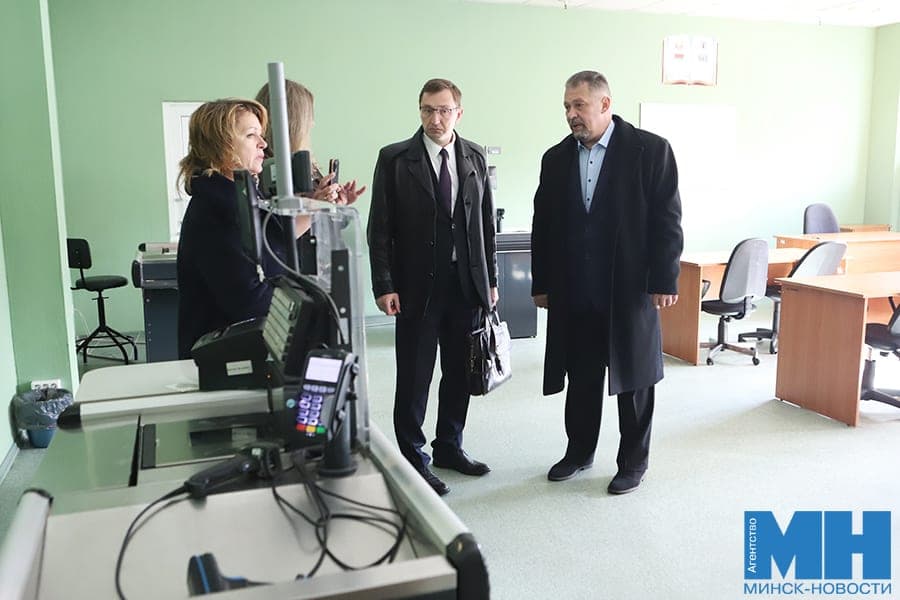 Artem Tsuran meets with GRINROZNITSI team: talk about traditional values, family support and development of Minsk