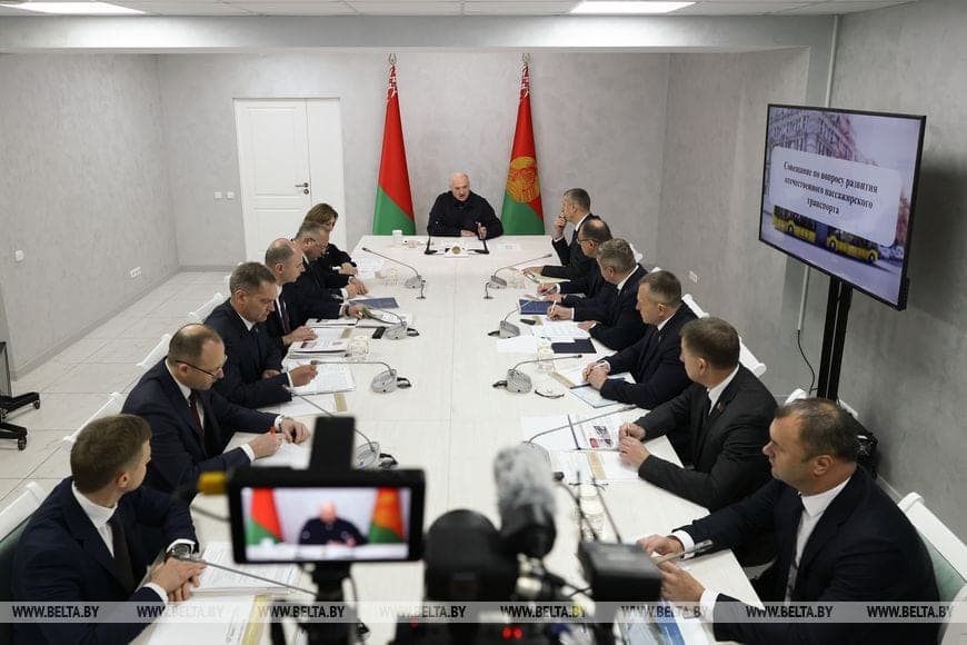«Нет видения перспектив»: Лукашенко указал на проблемы в развитии ЗАО «Штадлер Минск»