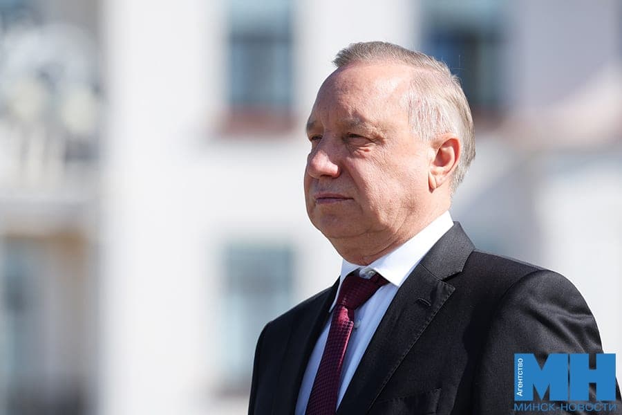 Лукашенко наградил губернатора Санкт-Петербурга орденом Почета