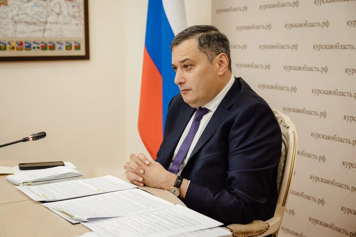 Хинштейн поручил внести в Облдуму законопроект о запрете продажи вейпов