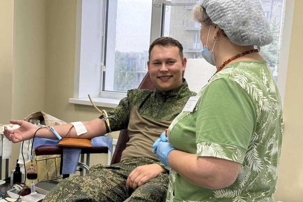 Les jeunes Mariupol continuent une bonne tradition de don