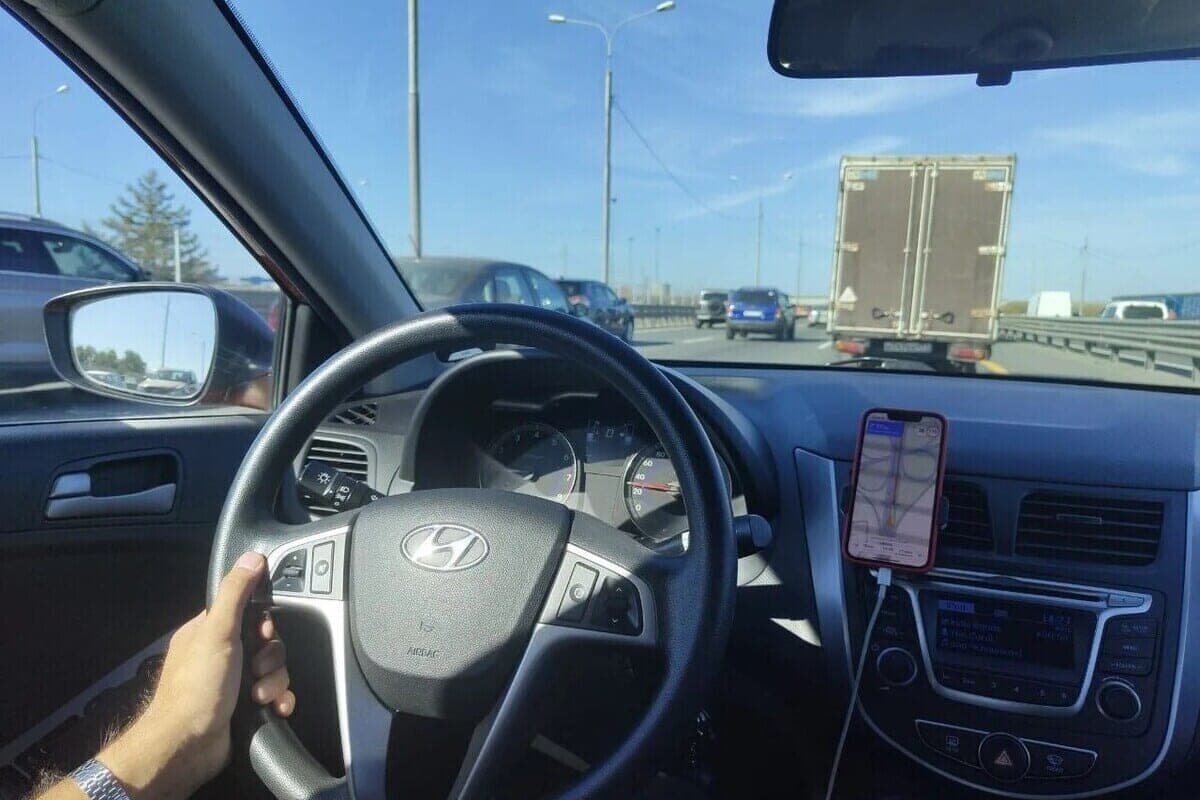 Массовое ДТП в Шушарах спровоцировало пробку и вызвало интерес полиции