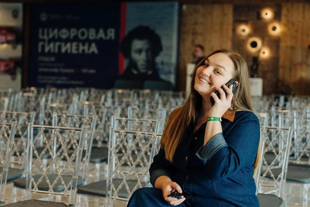 In the Leningrad region will take measures to protect teenagers from IT fraud