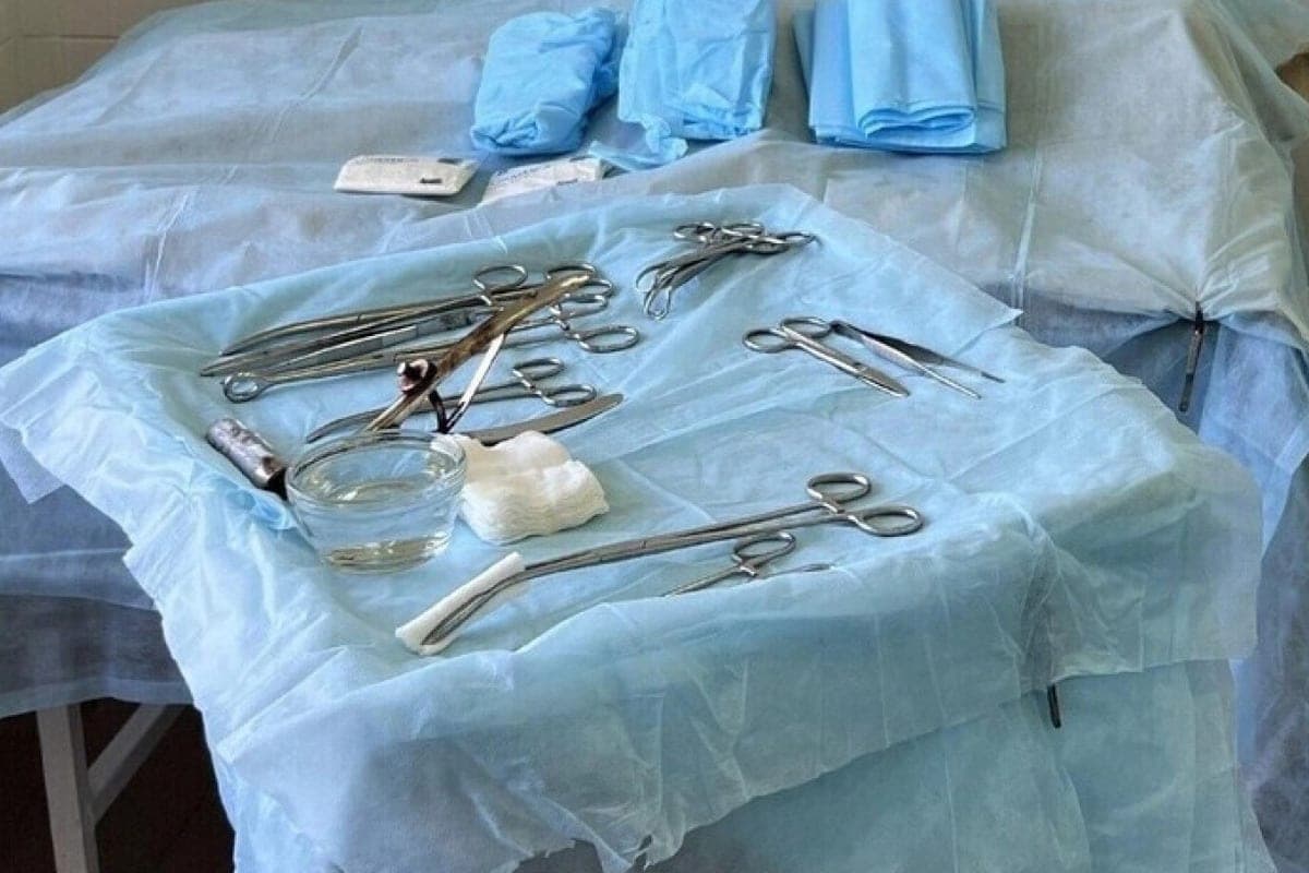 Chirurgen des Krankenhauses Essentuki halfen dem Rentner, mit quälenden Schmerzen fertig zu werden