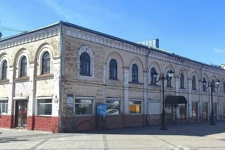 In the center of Yaroslavl again put up for sale a historic building