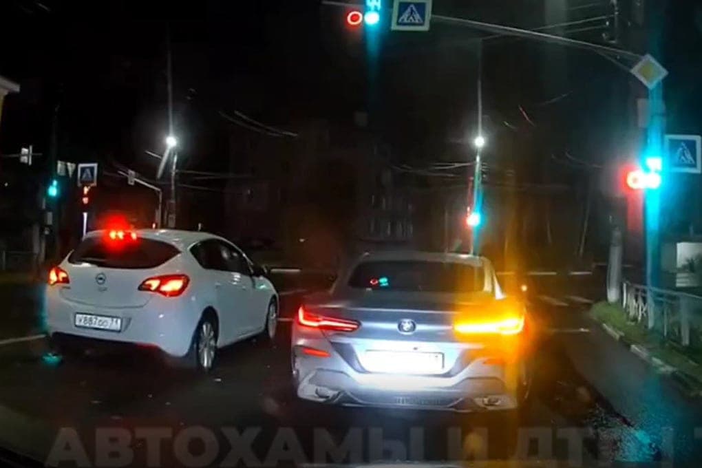 "Синдром BMW" на мокрой дороге выложили в сети в Туле