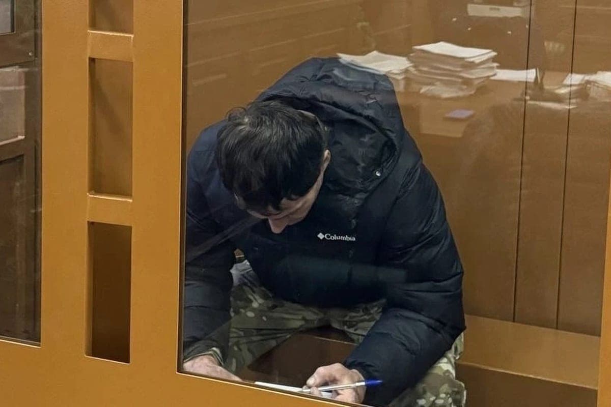 Killed his wife in Metal St. Petersburg beat her whole body with a mop 100 times