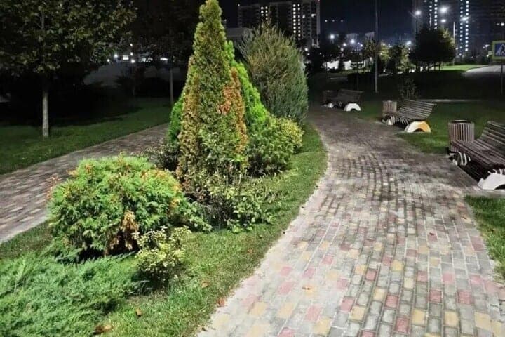 The girl on a powerful electric scooter again hit a pedestrian in Anapa