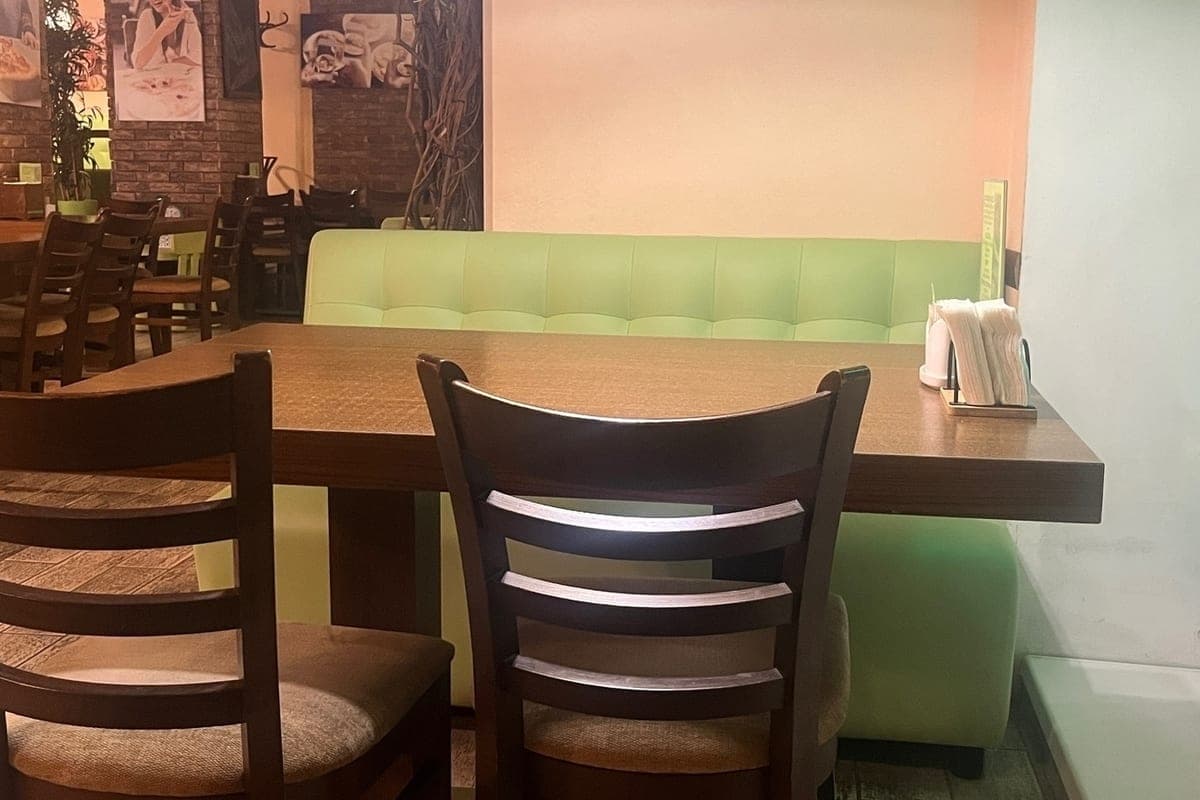 In Orel sell the restaurant "Brothers Grill"
