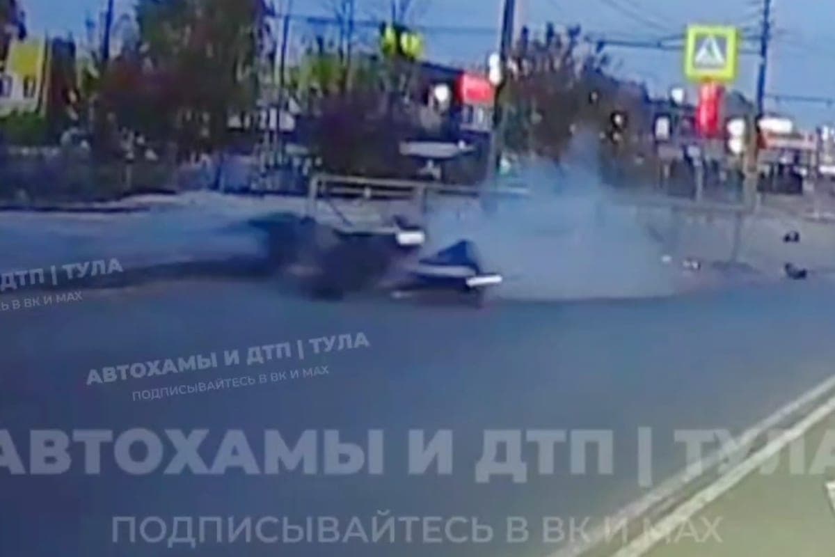 Bei einem schweren Unfall auf der Autobahn Odoevskoye in Tula verlor ein Motorradfahrer den Fuß