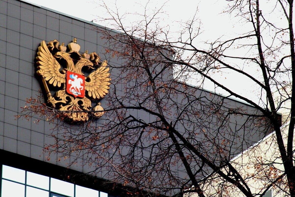 Пермский краевой суд: Аэропорт Пермь выплатит компенсацию семье умершего на борту самолета пассажира