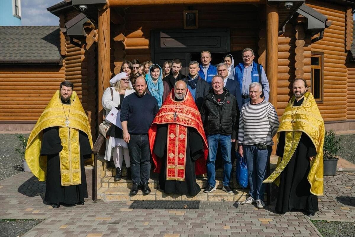 In Mariupol noted the volunteers involved in the restoration of the city