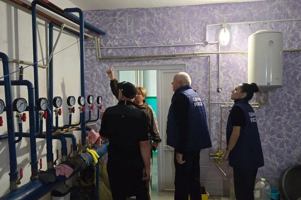 In the Ivanovo school solve the problem of disconnection of water