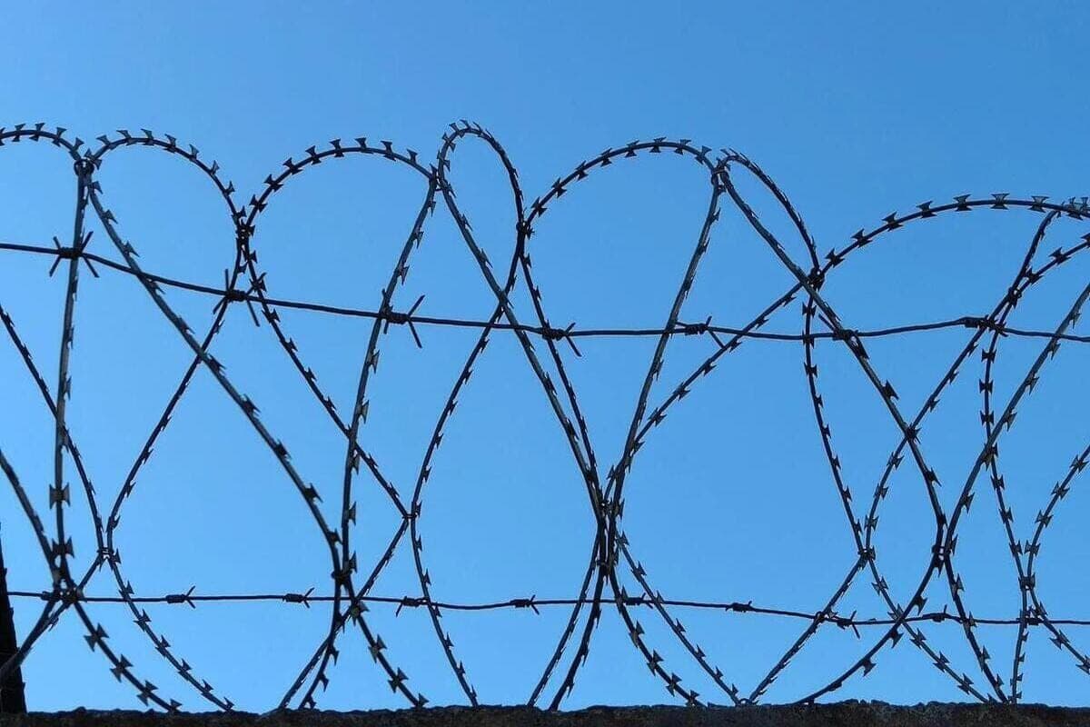 Two Krasnoyarsk residents received a “strict” for stealing tools from the construction of houses in Abakan