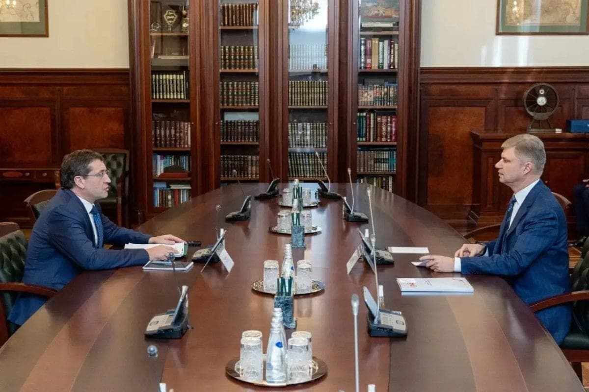 Nikitin and Belozerov discussed the project of HSR Moscow - Nizhny Novgorod