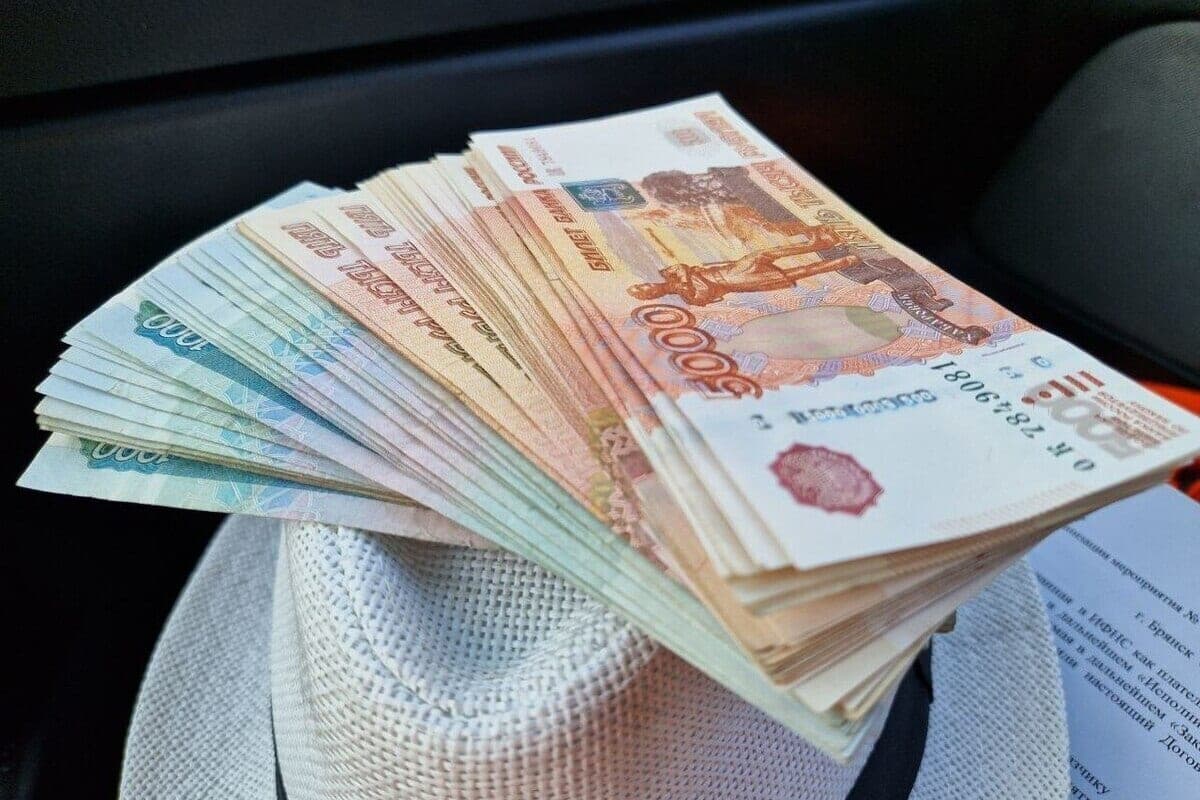 The former Deputy from Yelets confiscated undeclared property