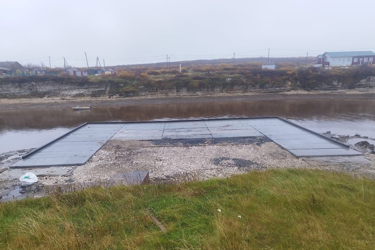 In Indiga completed the repair of two berths on the river Shcheliha