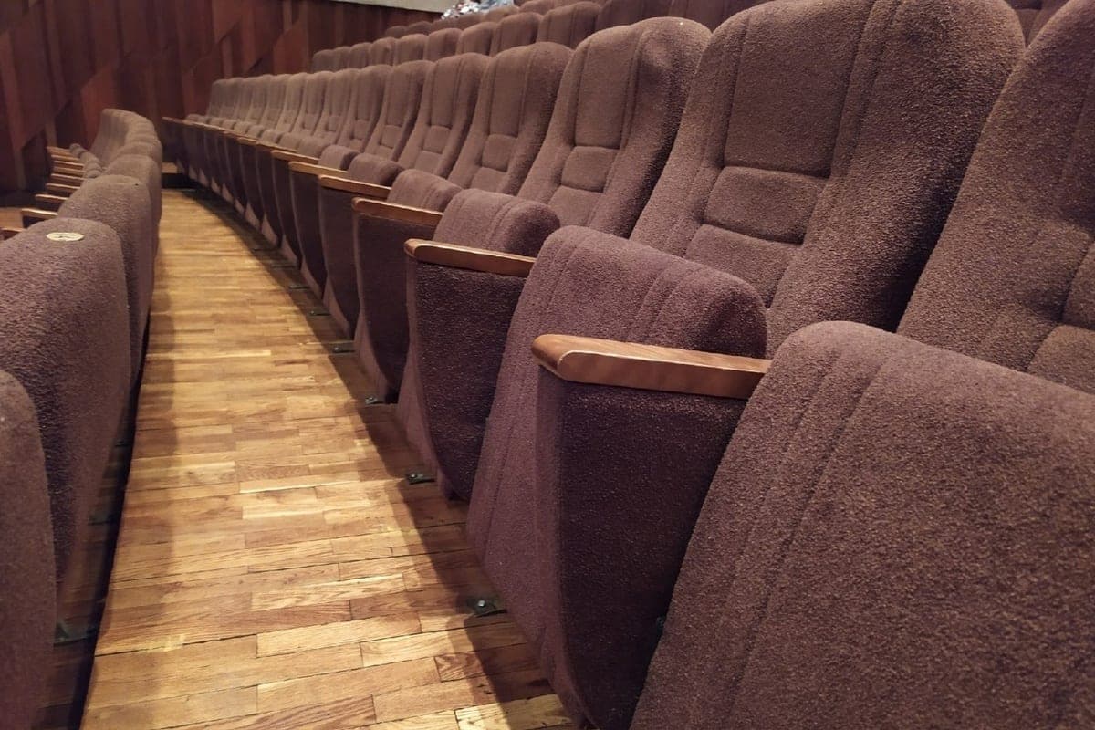 Theater for children and youth Cherepovets will show a play about Nikolai Rubtsov (12+)