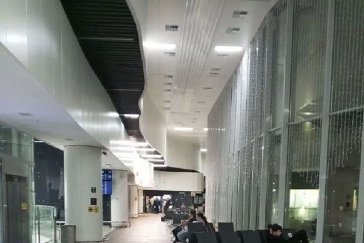 L'aéroport de Nijni a reçu 23 vols, les passagers vont à Moscou en bus