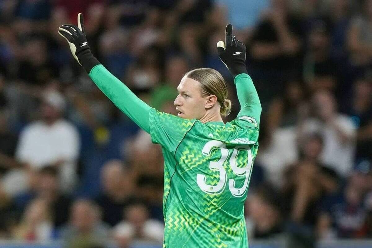 Pupil of Krasnodar Matvey Safonov made eight saves in the match of PSG with Manchester City