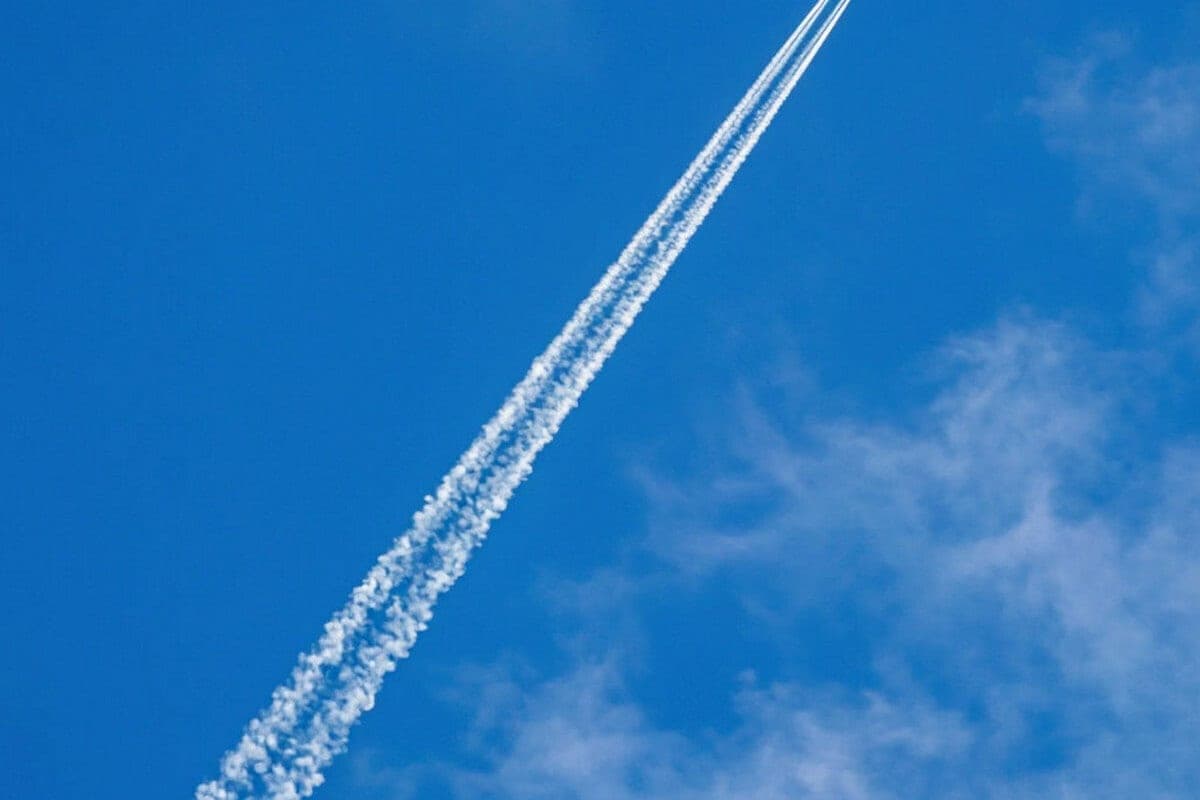 Spanish Air Force plane sends distress signal
