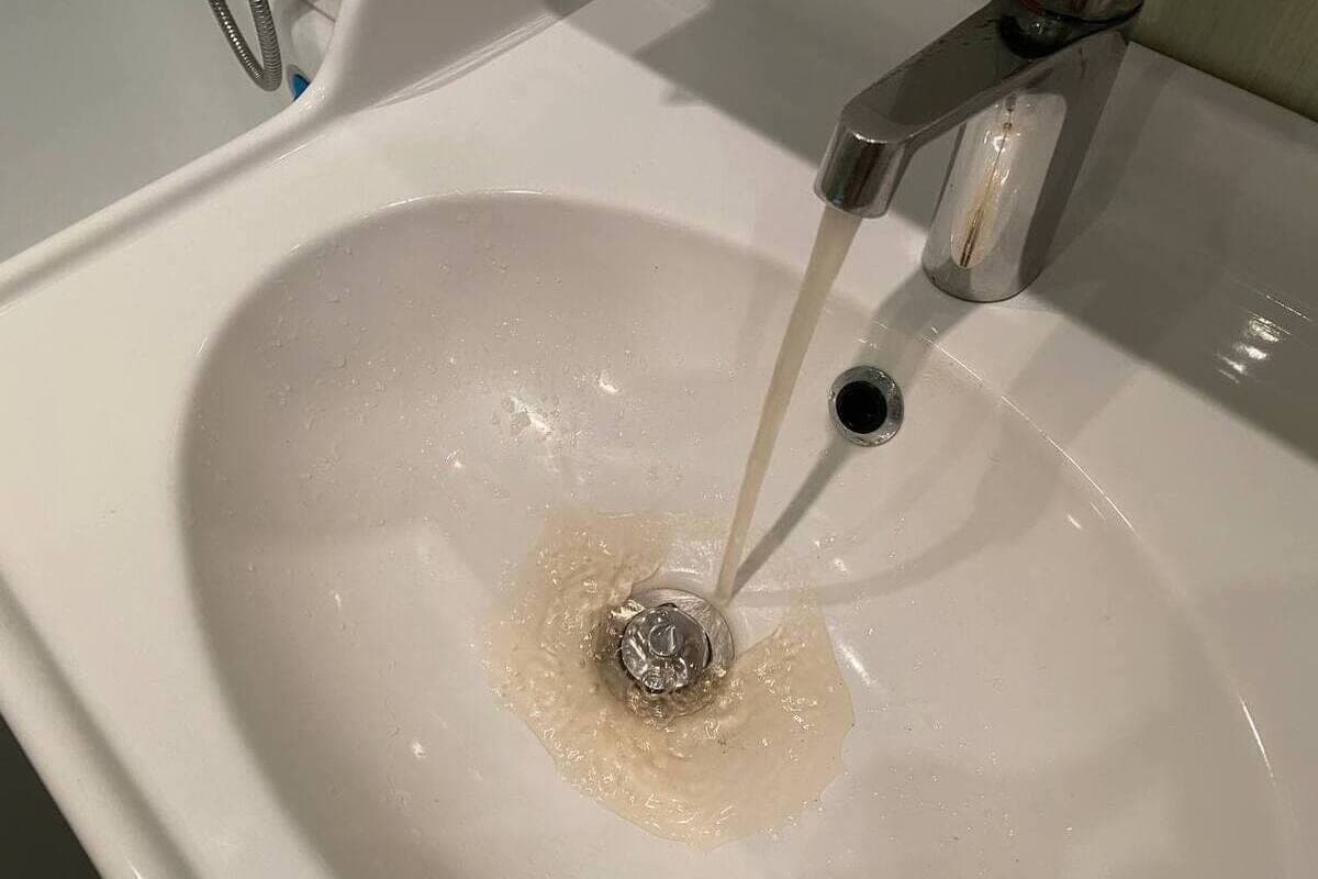 “Zhilkomkhoz” warned for violations in samples of drinking water in Alexandrovsk