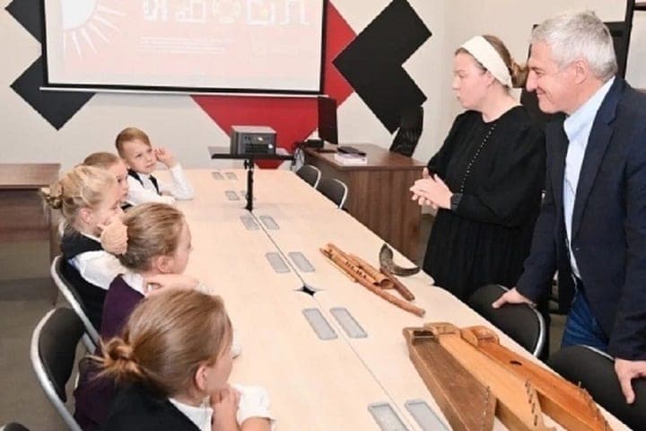 Шесть досуговых центров для детей откроют в Карелии