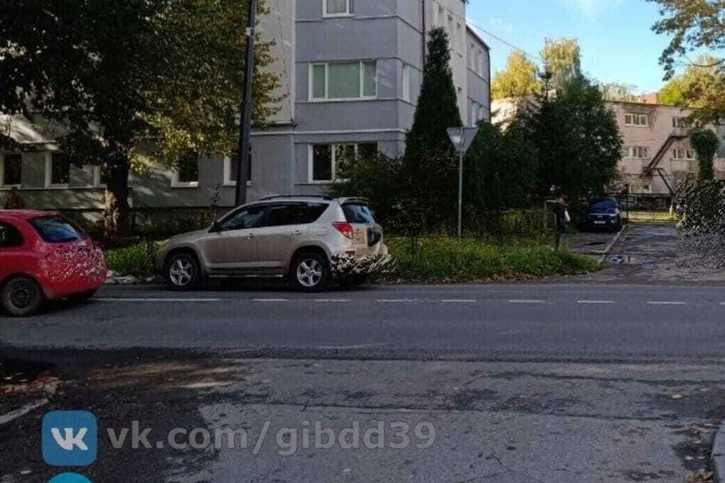 Велосипедиста сбили на Госпитальной улице в Калининграде