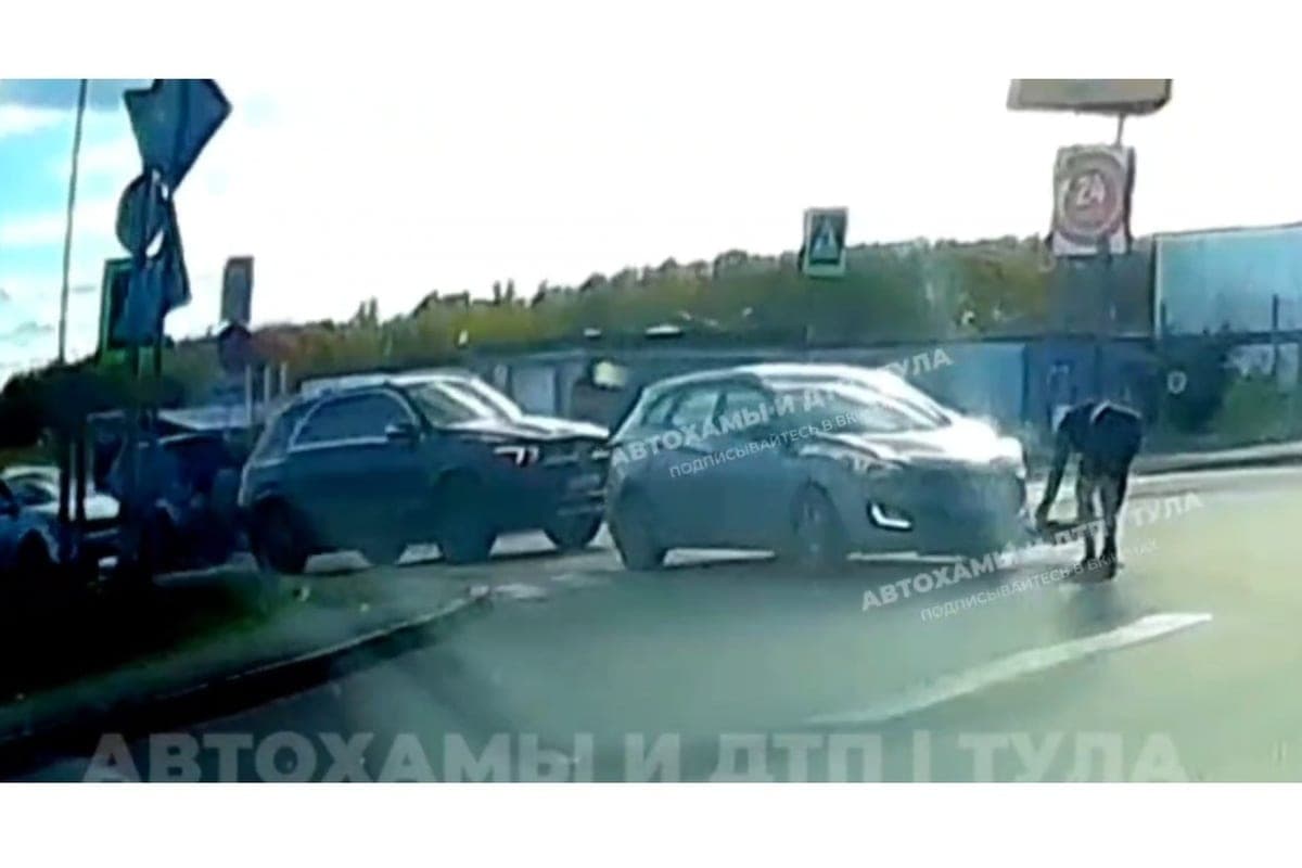 Cyclist shot down in Zarechen district of Tula rushed to raise his transport