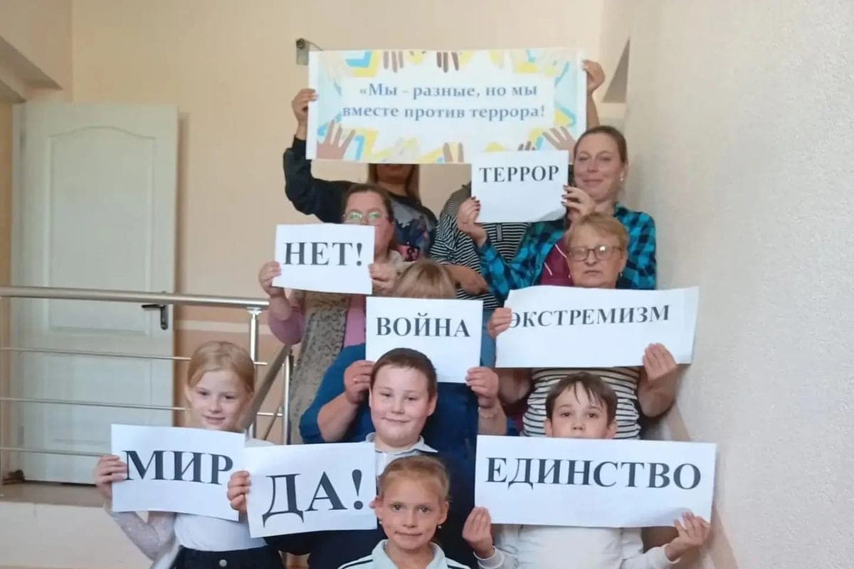 In the library of the village Andreyevka villagers were taught to act under the threat of a terrorist attack