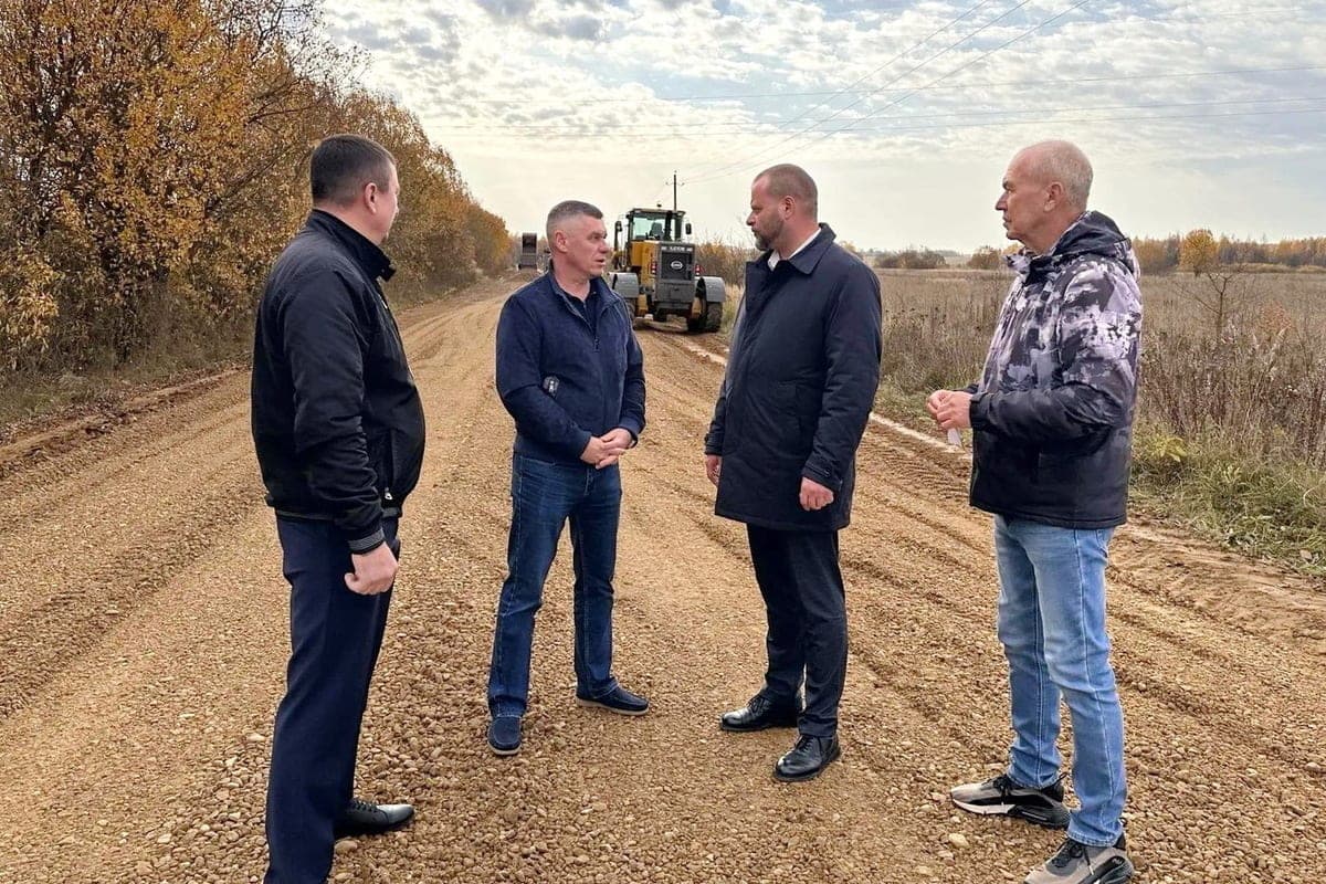 Dans la région d'Ivanovo réparera la route de terre Kharitonovo-Semenovo-Pustosh