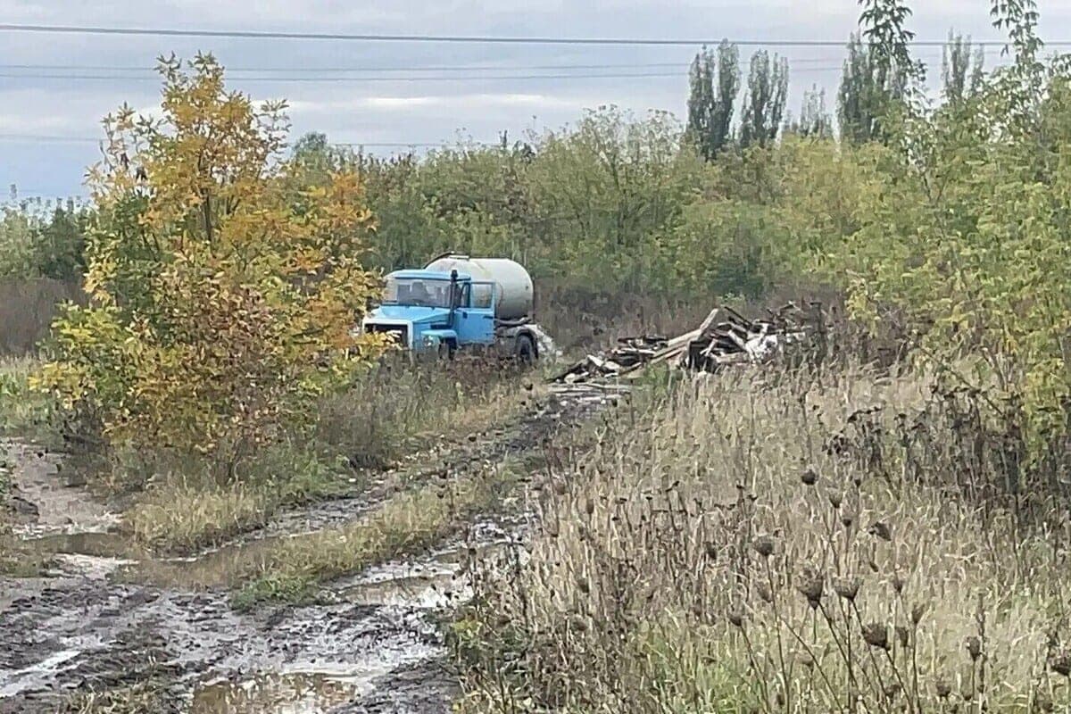 В Липецкой области поймали черного ассенизатора за незаконным сливом отходов