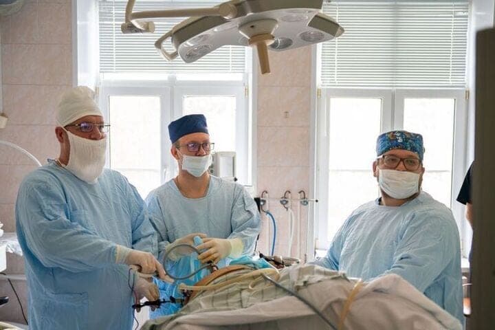 In Orel, doctors conducted a complex operation to remove a tumor in the patient’s stomach