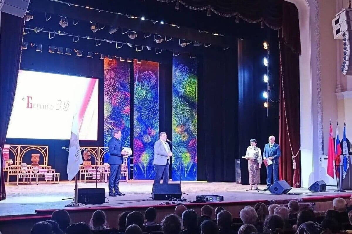 " أصبح البيت الذي يتذكر كل شيء " OTV-Serpukhov الفائز ب " Brothers " 