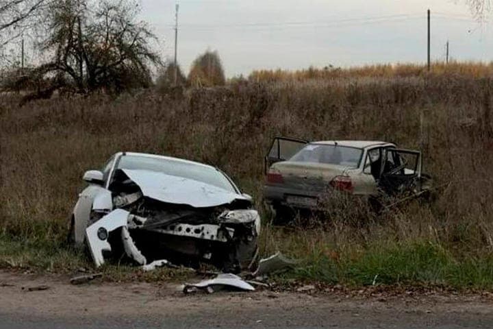 В Брянском районе при столкновении Ford Focus и Daewoo Nexia пострадала 71-летняя женщина