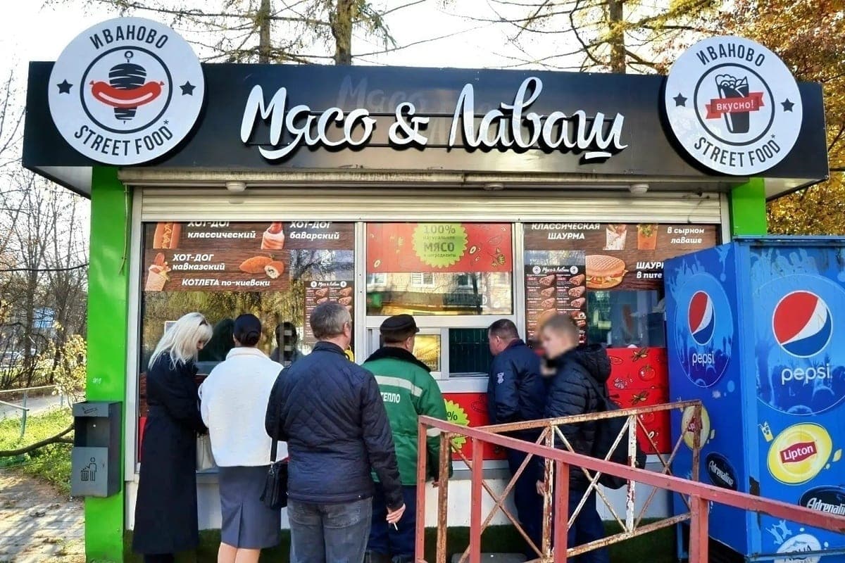 В Иванове проверили места, где продают шаурму