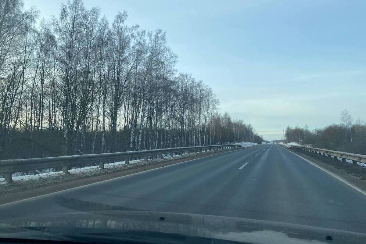 Kandalaksha driver crashed into Volvo semi-trailer and ended up in hospital