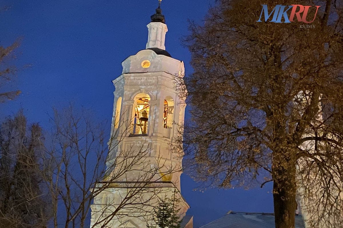 Калужанам рассказали, как правильно ухаживать за могилами