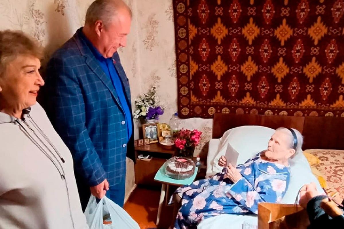 Lugansk Pelageya Shunina celebrated the centenary