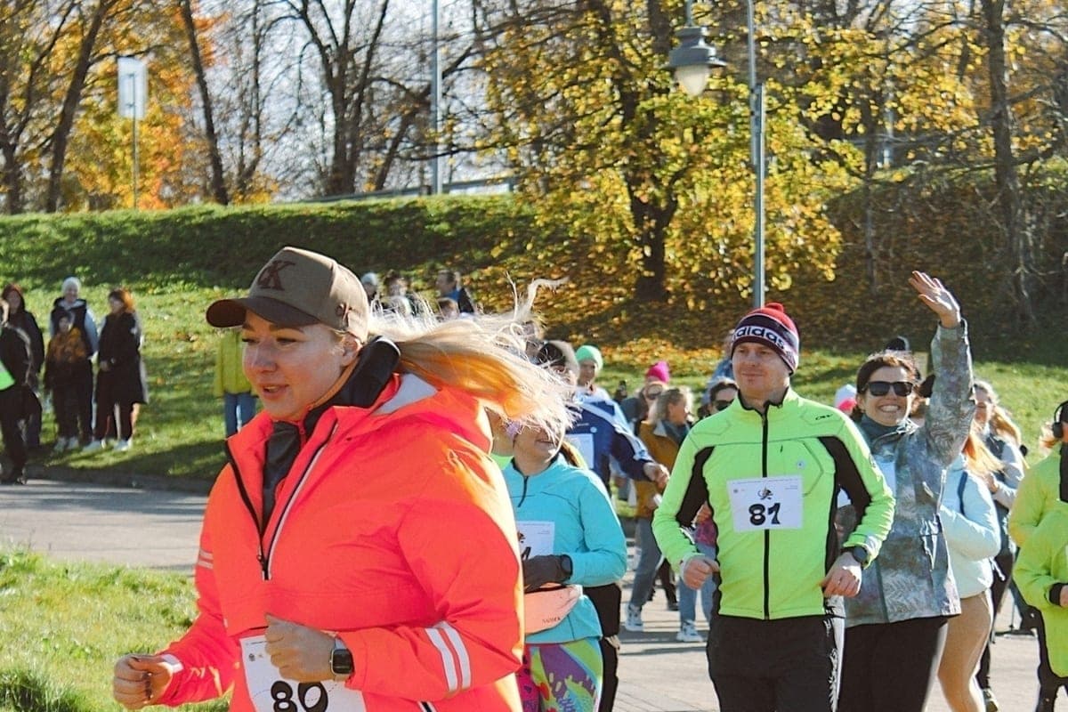 In Pskov celebrated the 445th anniversary of the defense of the city sports and local history race