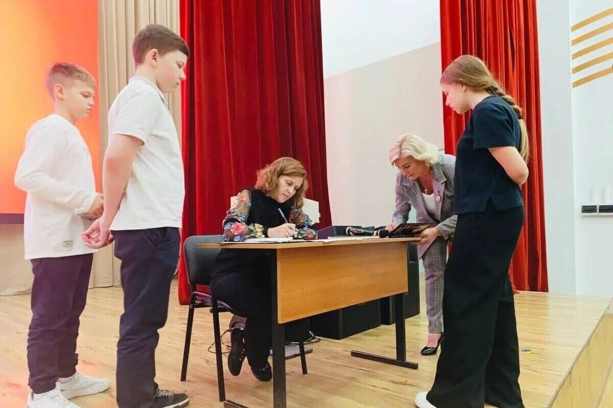 In Serpukhov held a meeting with the author of the book about the legendary countryman