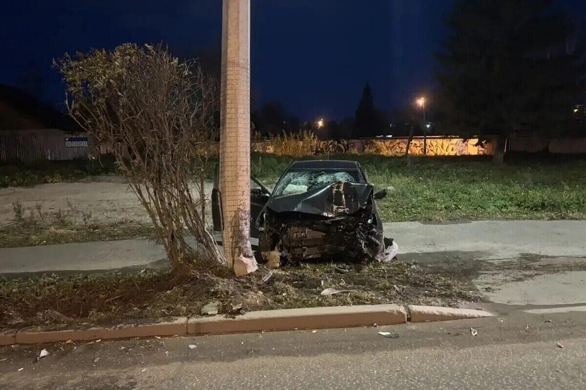 Décès d'un passager: un automobiliste ivre a écrasé une voiture dans la ville russe