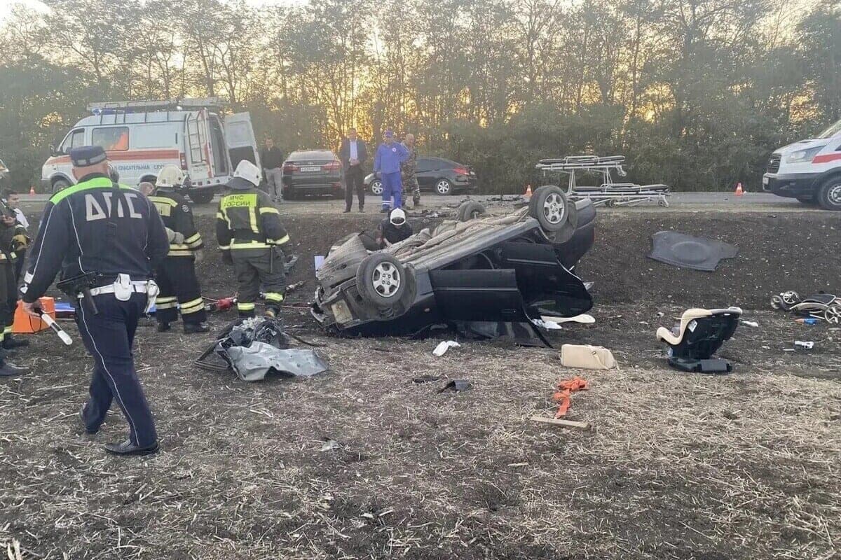 Водитель Camry спровоцировал ДТП на встречке с двумя погибшим в Краснодарском крае