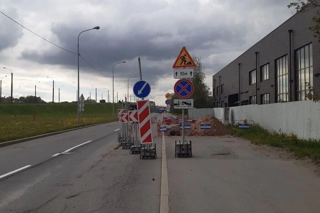 В Ломоносове на целый месяц перекроют доступ к вокзалу для автомобилистов