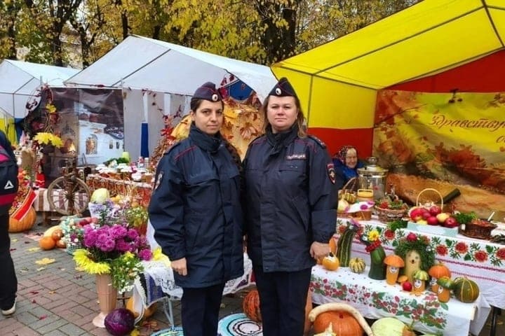 В Юхнове Покровская ярмарка прошла без происшествий