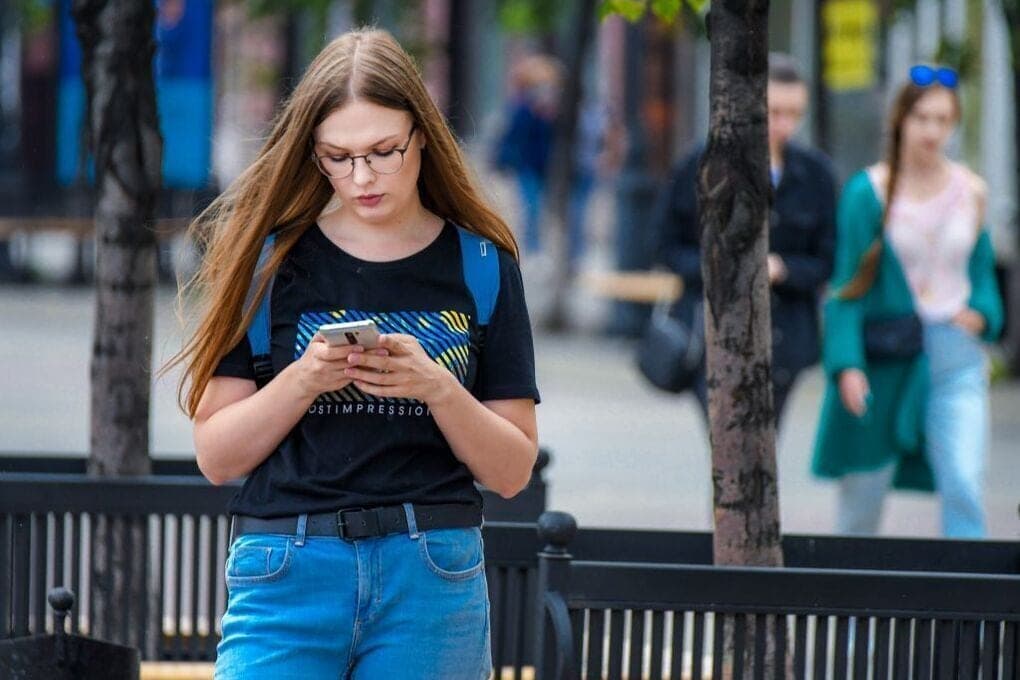 Дизайнеры и сборщики мебели возглавили рейтинг профессий среди молодых соискателей