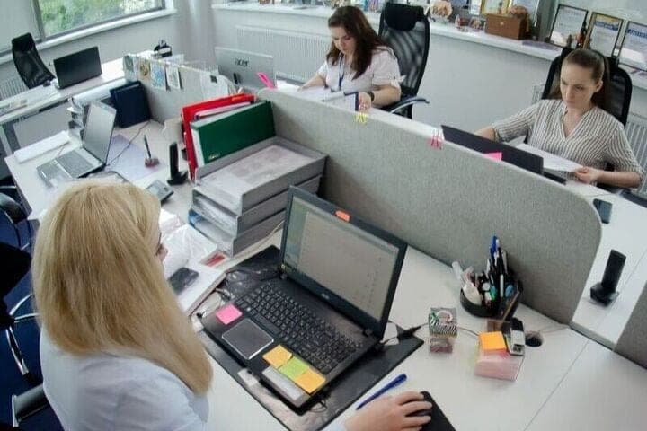 Опрос показал, как челябинские работодатели реагируют на беременность сотрудниц