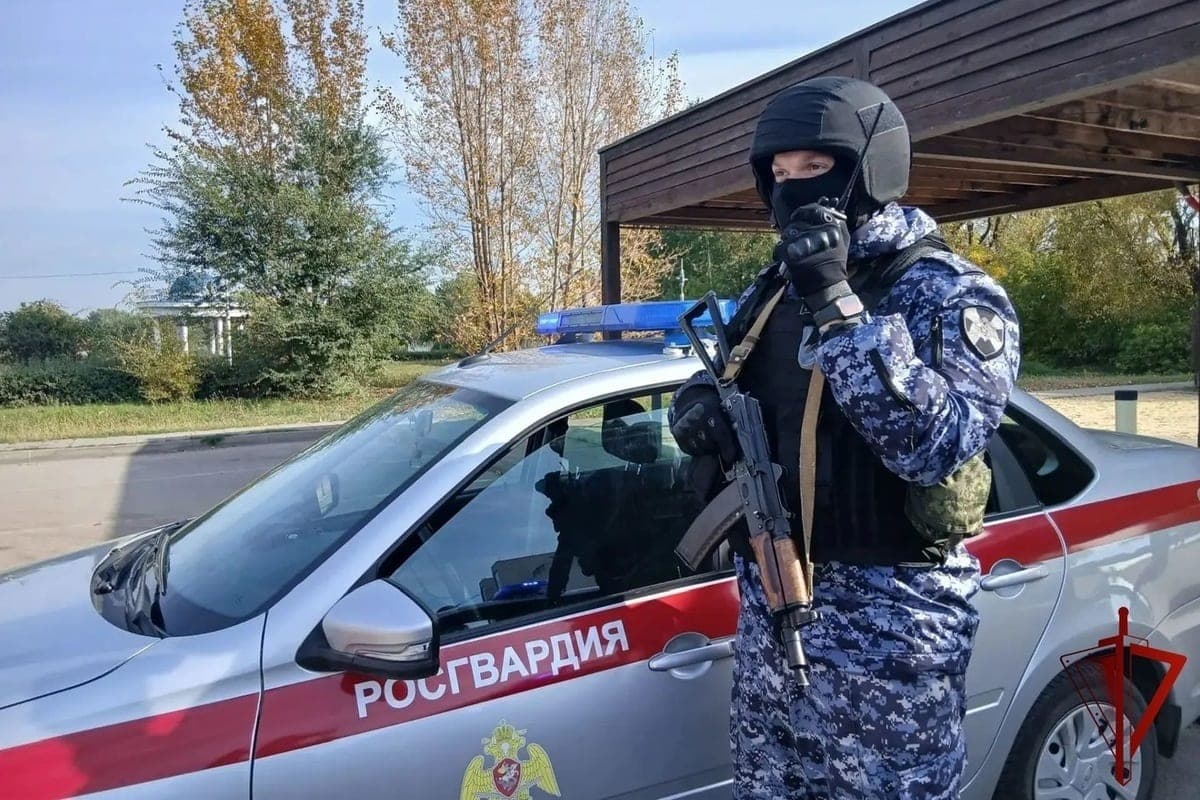 On the street Belana in Lipetsk detained a woman who was on the federal wanted list