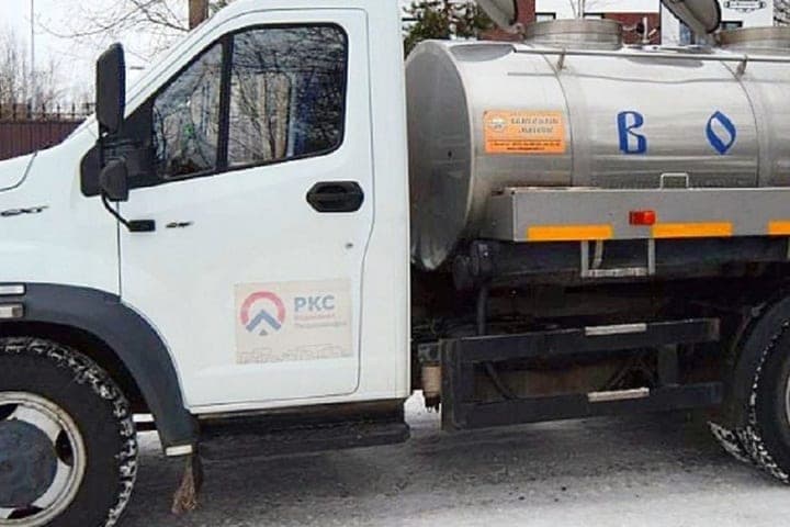Жители поселка Тоунан остаются без водоснабжения уже две недели