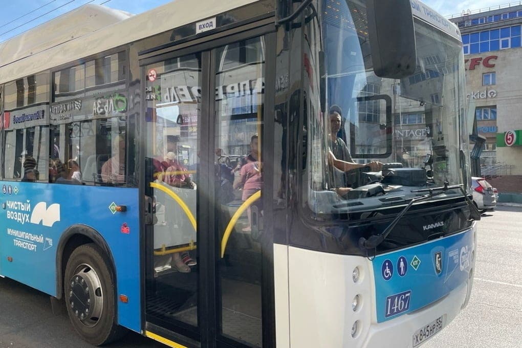 In Omsk launched additional flights of buses for residents of “Coastal”